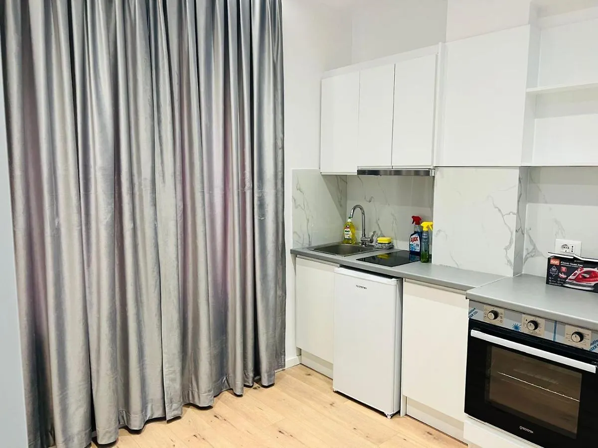 Central Apartment Tirana 0*,